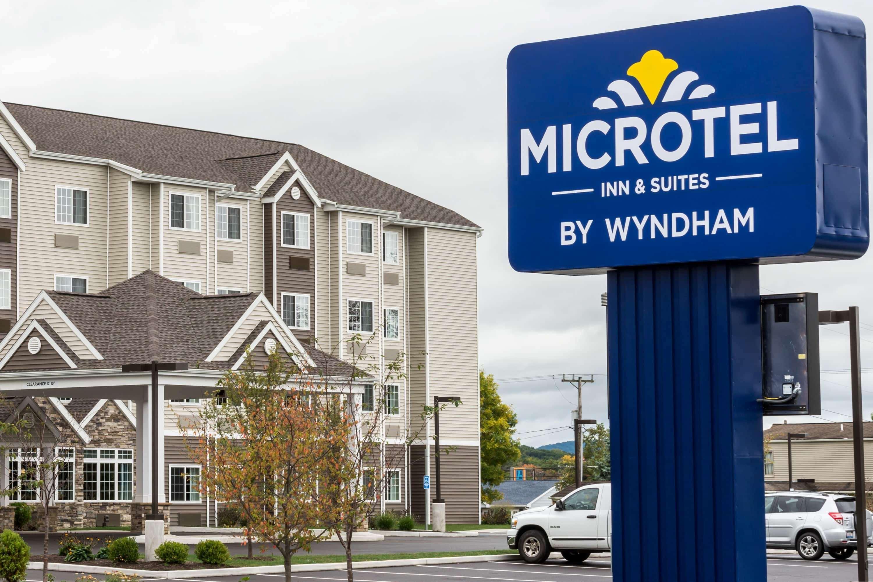 Microtel Inn & Suites By Wyndham Altoona Extérieur photo